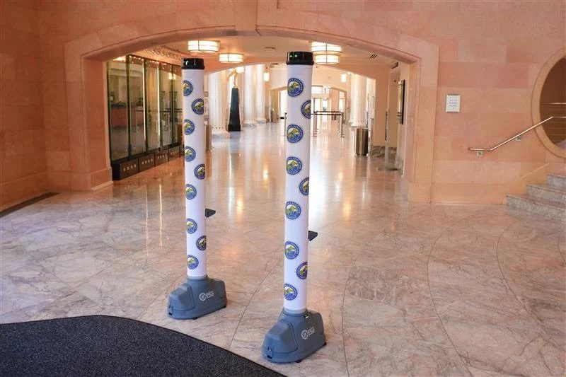 Varco di sicurezza in una galleria
